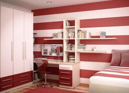 Обои с крупным рисунком в интерьере небольшой комнаты фото Обои с крупным рисунком в интерьере небольшой комнаты фото